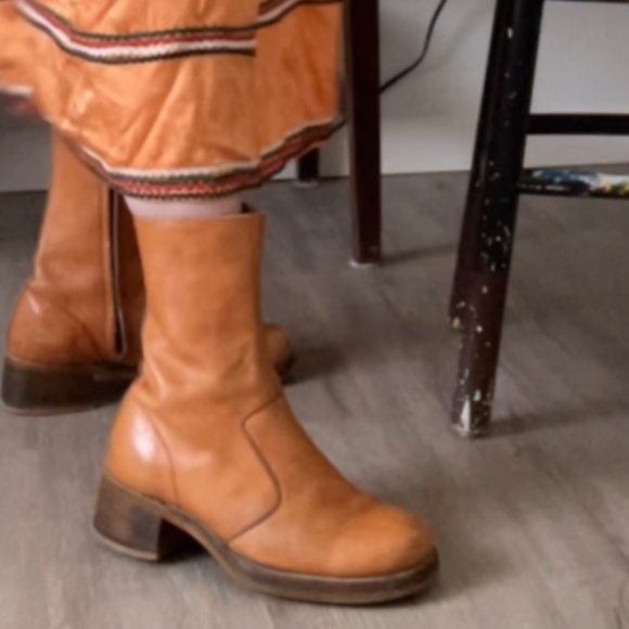 Vintage 1970’s leather campus boots - Picture 2 of 6
